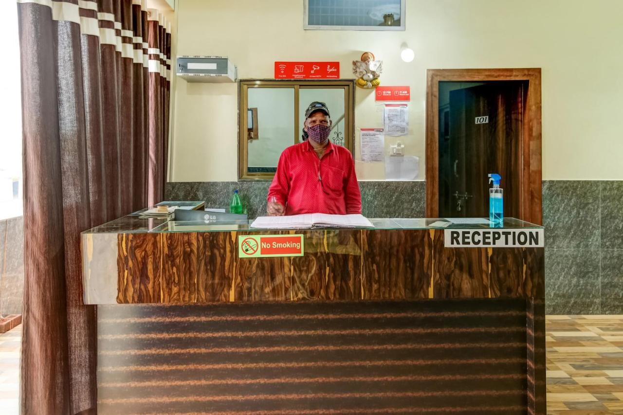 Oyo Hotel Badri Inn & Yatri Niwas Джабалпур Экстерьер фото